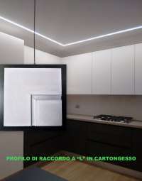 Elemento di raccordo a &quot;L&quot;
